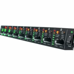 Mackie HM-800