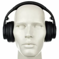 Mackie MC-150