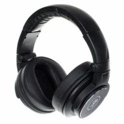 Mackie MC-150