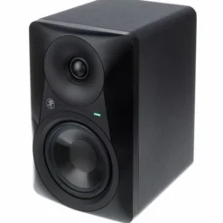 Mackie MR524