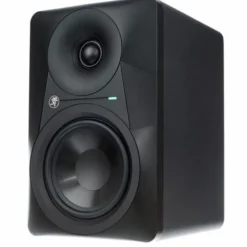 Mackie MR524
