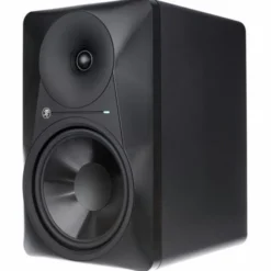 Mackie MR824
