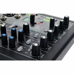 Mackie ProFX6v3