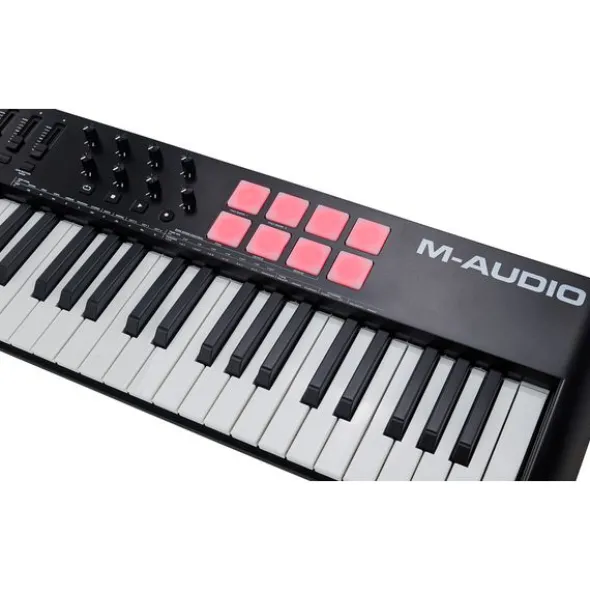 M-Audio Oxygen 61 MK5 - AIEP3 Bundle