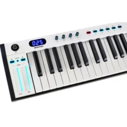 Midiplus X-8 III