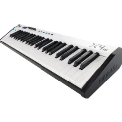 Midiplus X-4 III