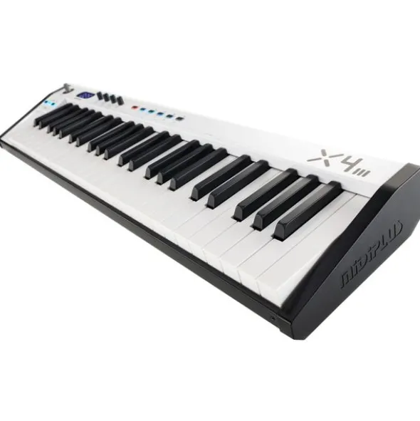 Midiplus X-4 III