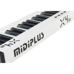 Midiplus X-4 III