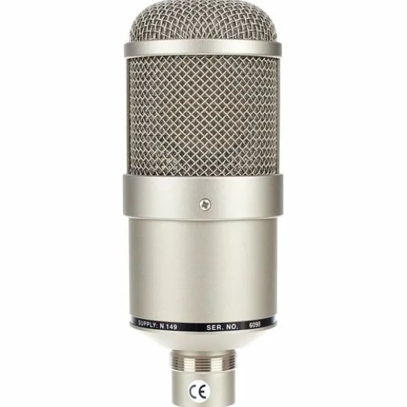 Neumann M147