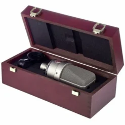 Neumann TLM 103