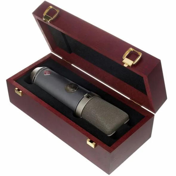 Neumann TLM67