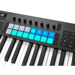 Novation Launchkey 61 MK4