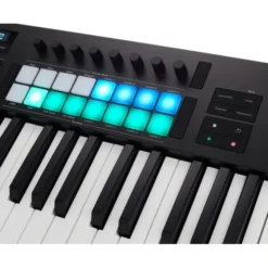 Novation Launchkey 37 MK4