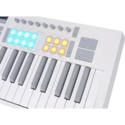 Novation Launchkey 49 MK4 WH