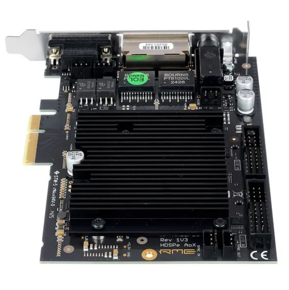 RME HDSPe AoX-D