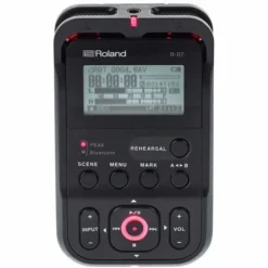 Roland R-07 black