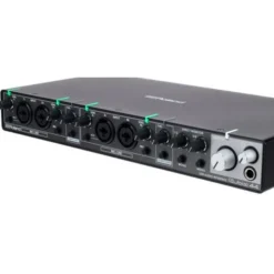 Roland Rubix44