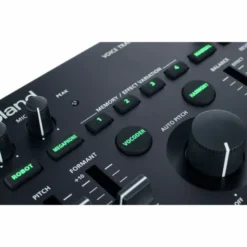 Roland VT-4
