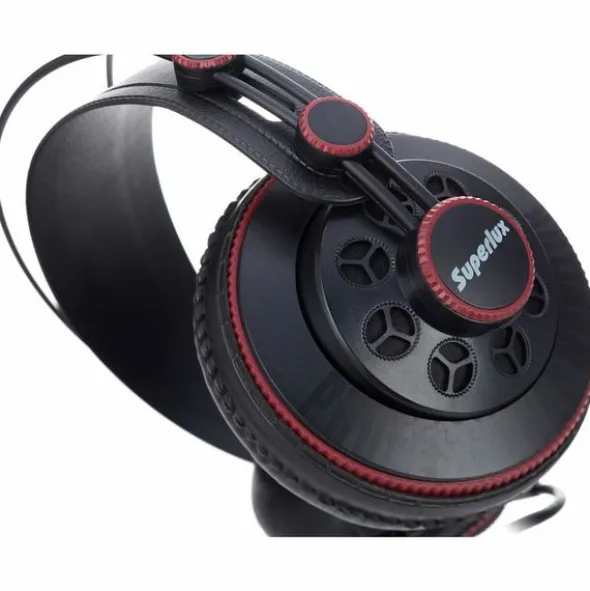 Superlux HD-681