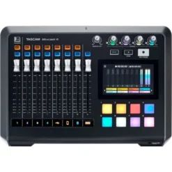 Tascam Mixcast 4 Bag Bundle