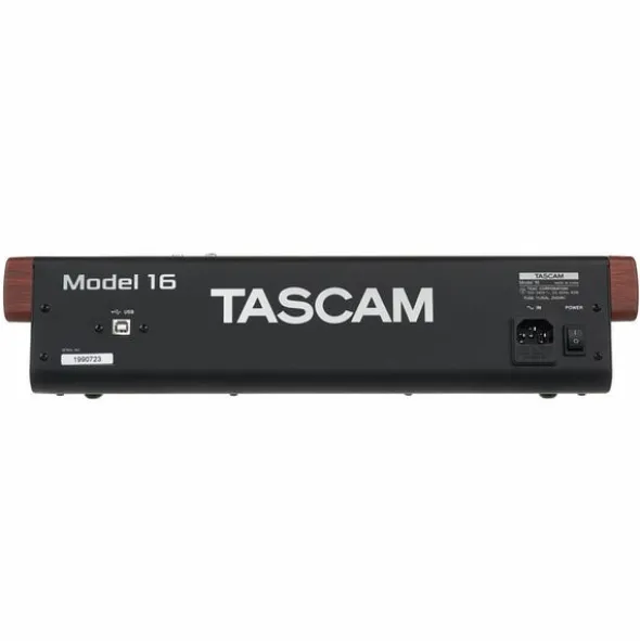 Tascam Model 16