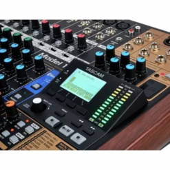 Tascam Model 16