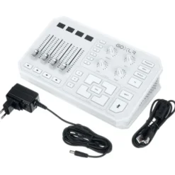 TC-Helicon Go XLR-WH