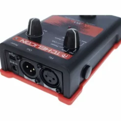 TC-Helicon VoiceTone R1