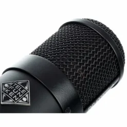 Telefunken M82