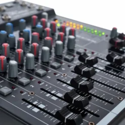 the t.mix xmix 1002 FX USB