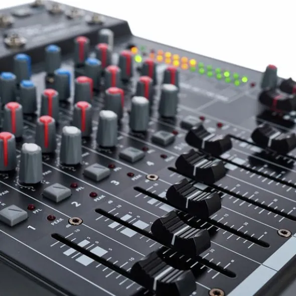the t.mix xmix 1002 FX USB