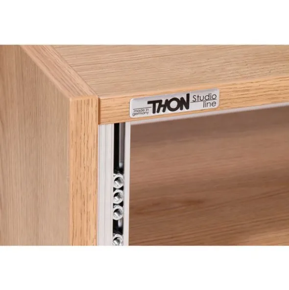Thon Studio Desktop 7U oak