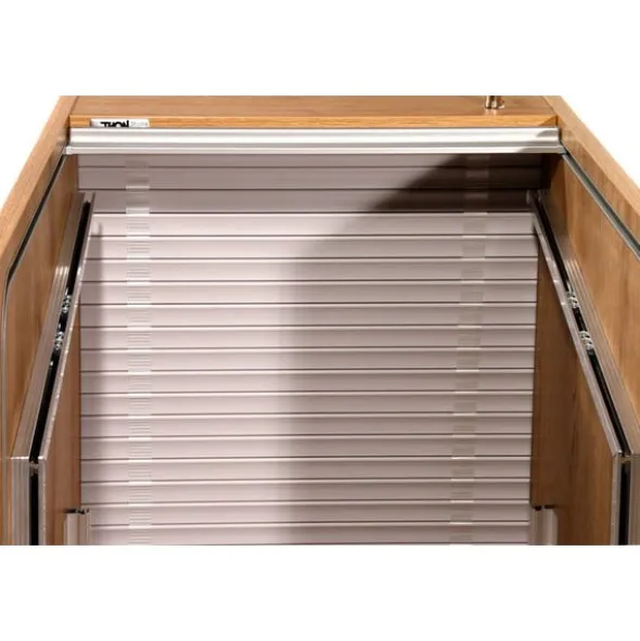 Thon Studio L-Rack 17U Media oak