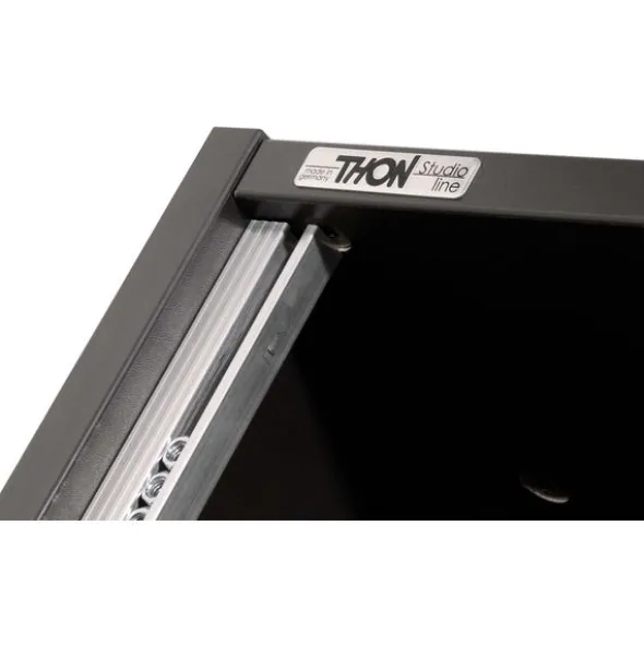 Thon Studio Side Rack 10U BK