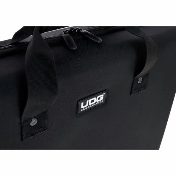 UDG Creator Akai Force Black