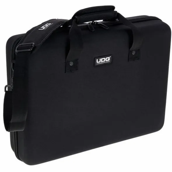 UDG Creator Akai Force Black