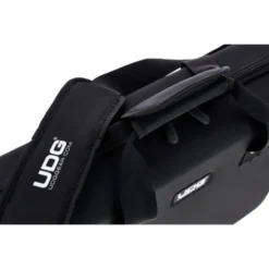 UDG Creator Akai Force Black
