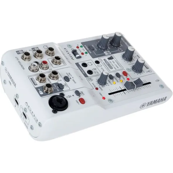 Yamaha AG03 MK2 WH