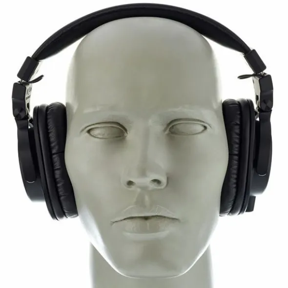 Yamaha HPH-MT5