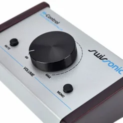 Yamaha HS 7 M-Control Bundle