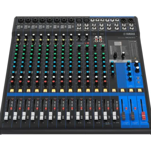 Yamaha MG16XU Case Bundle
