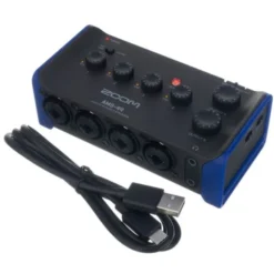 Zoom AMS-44