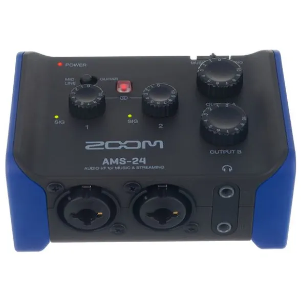 Zoom AMS-24