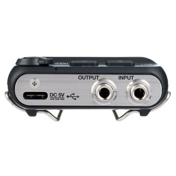 Zoom F2
