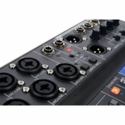 Zoom LiveTrak L-8
