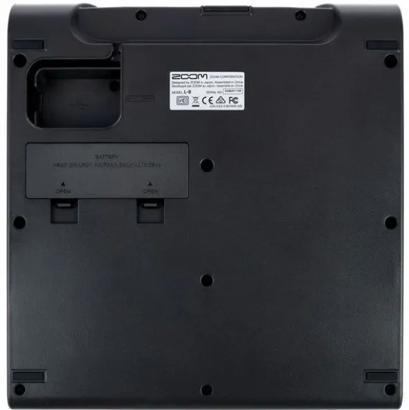 Zoom LiveTrak L-8