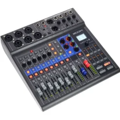 Zoom LiveTrak L-8 Bag Bundle