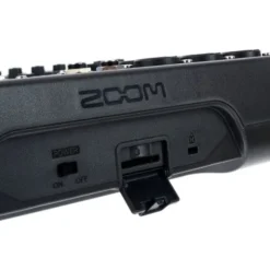 Zoom LiveTrak L-8 Case Bundle