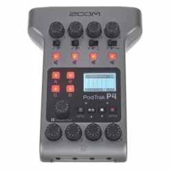 Zoom PodTrak P4 Podcast Mic Set